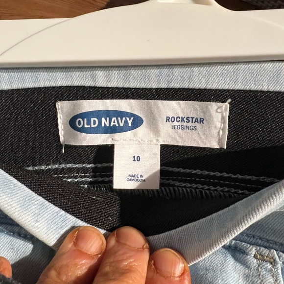 Old Navy Rockstar Denim Jeggings - Picture 2 of 3